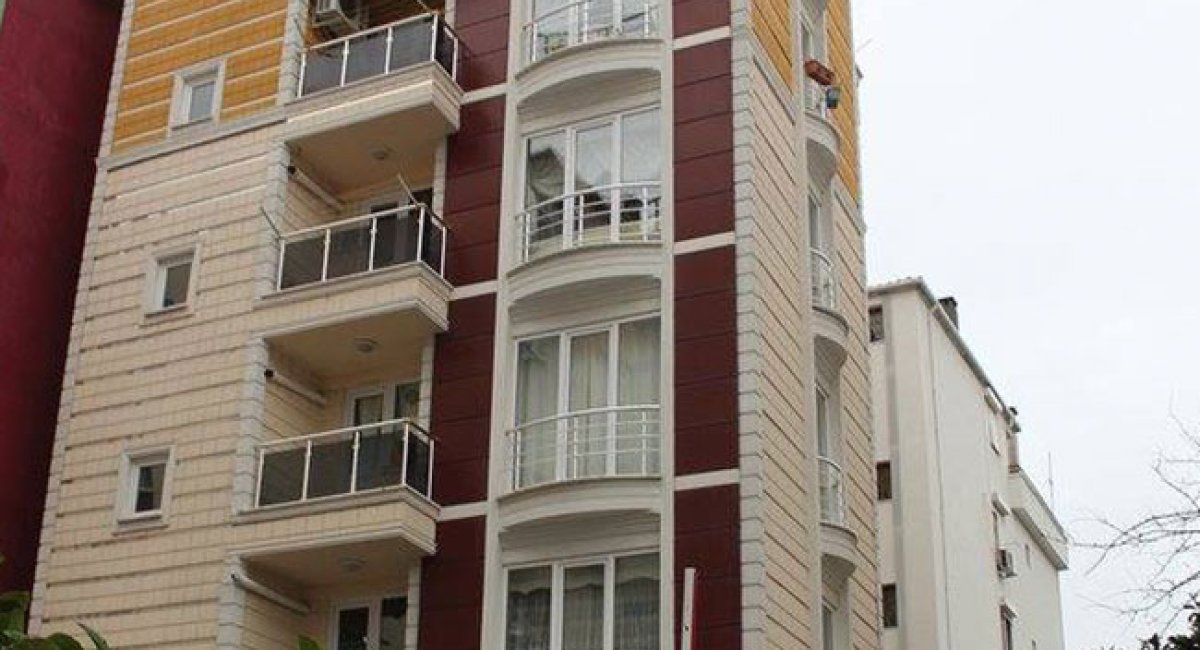 Karlıktepe Mahallesi Hüdaverdi Sokak Kartepe Evleri No 6 750 M2 Arsa Açık Otopark 3 Artı 1 Daire 1 Dükkan 16 Daire 110 M2 Brüt 80 M2 Net